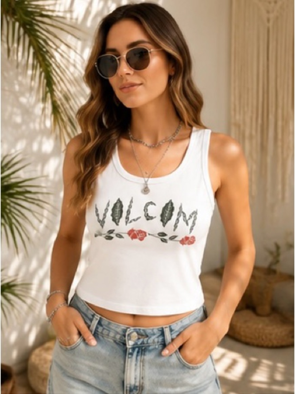 Volcom Rose Graphic Cropped
Tank Top White Size Small